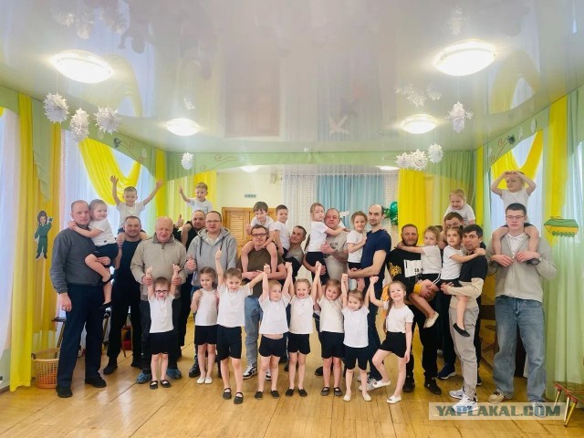 Вчера в детсадах прошли утренники