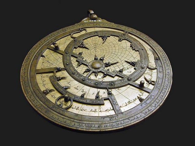 Астролябия - старинный астрономический прибор
