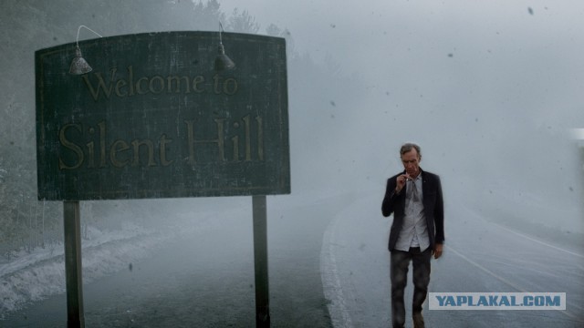 Печальный мужик с сигаретой..