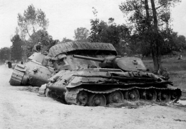10 ударов 1944 года. 1 часть.