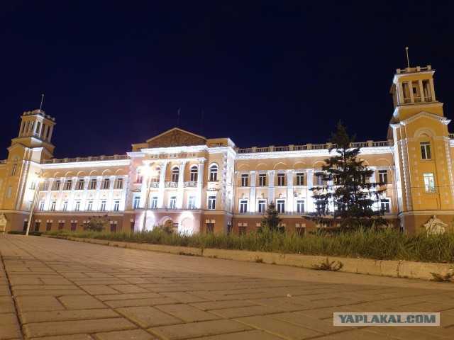 А давайте расскажем про свои города?