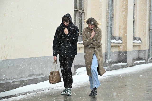 «Похолодает на 20 градусов». Синоптик ответил, когда в Москве кончится апрельское «лето»