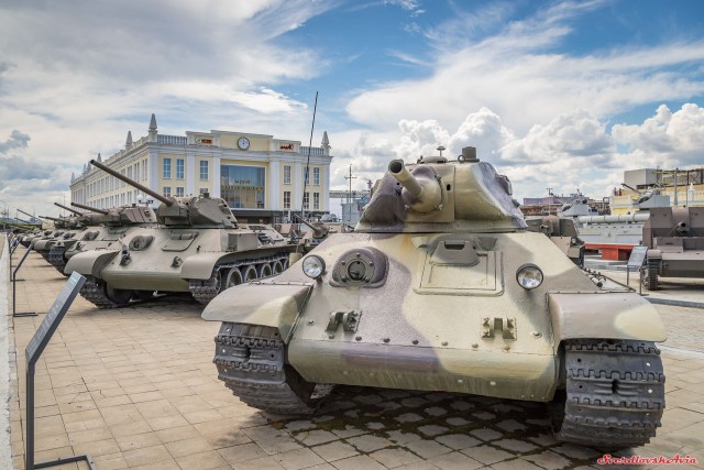 Крупнейший технический музей России в провинциальном городке. Часть 3. Военная техника