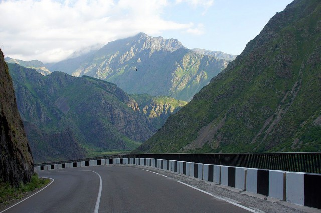 Абхазия (море), Армения (абрикосы)
