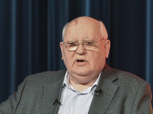 Горбачёв: Конфликт на Украине может перерасти в ..