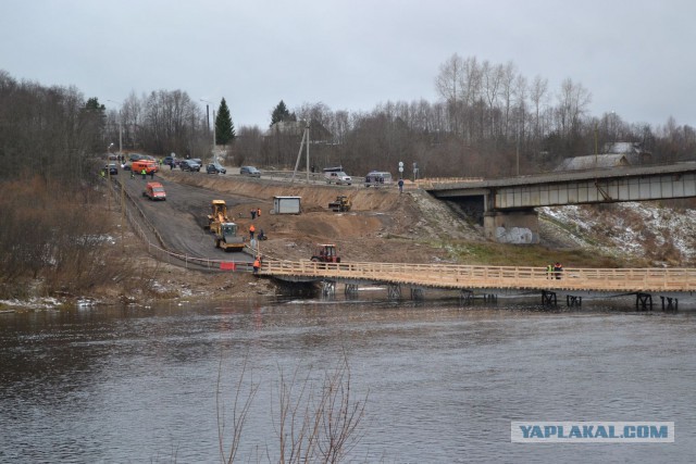 Обрушился мост в Архангельской области