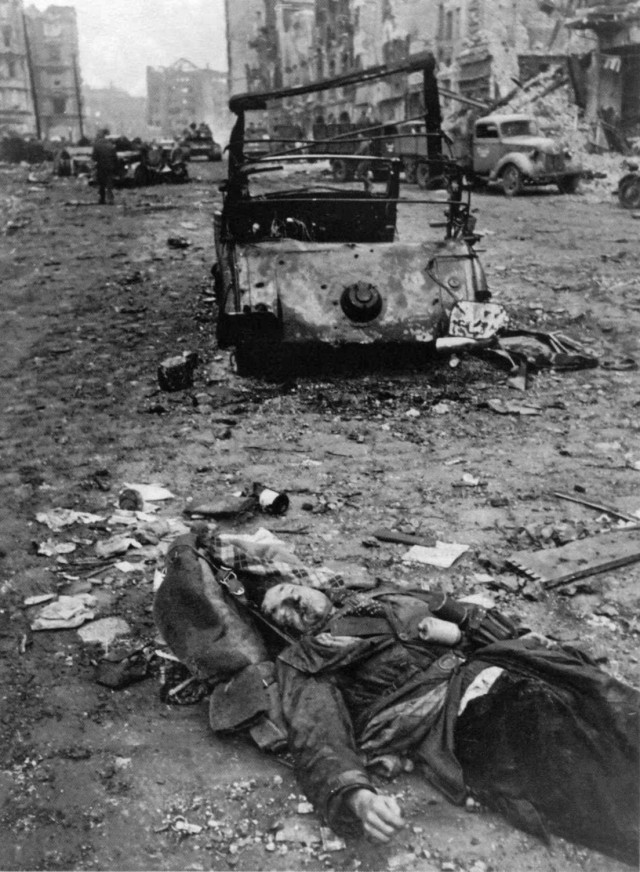 Берлинская операция. Апрель - май 1945 года.