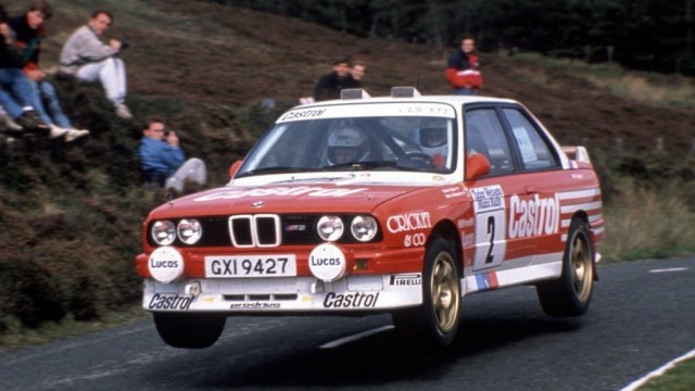 Group B. Красивых автофото пост