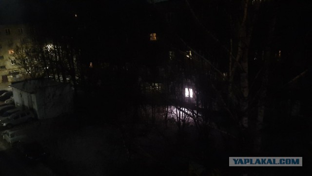 За окном