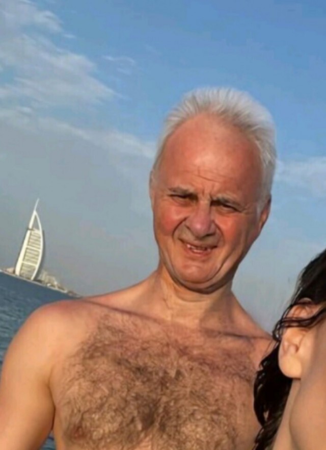 Впустив деньги в... себя