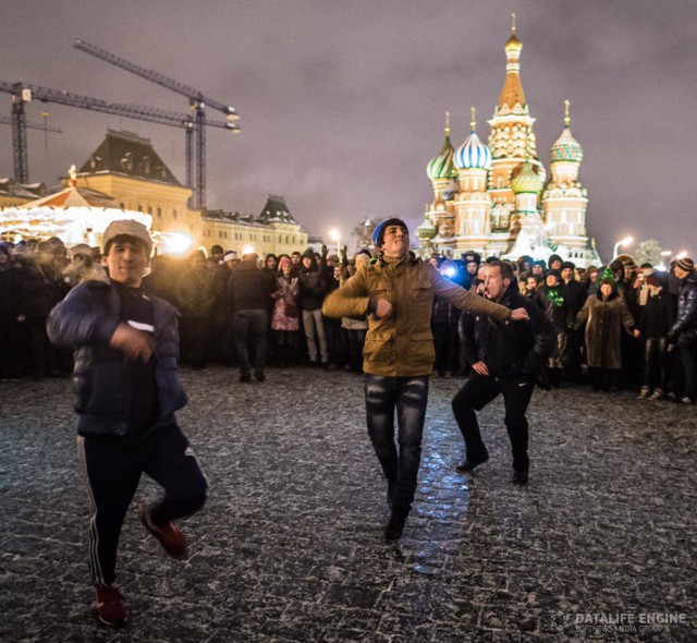 Матерей Беслана после протеста во время панихиды приговорили к общественным работам и штрафам
