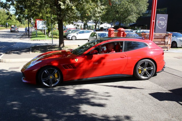 Двигатель Enzo Ferrari