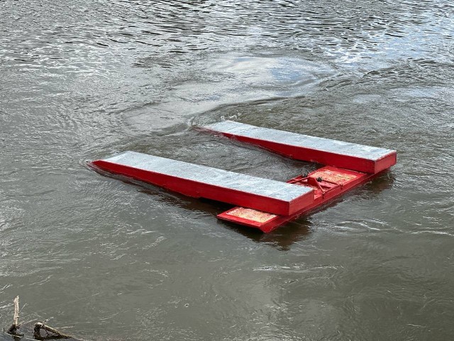 Конструкция явно требует доработки