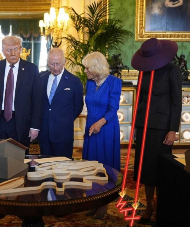 Дональд и Мелания Трамп приехали к Карлу III
