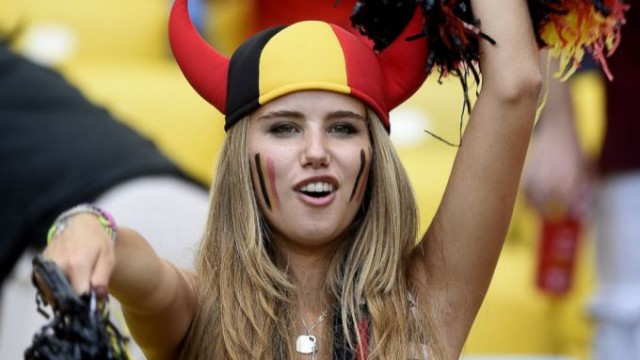 17-летняя бельгийская фанатка