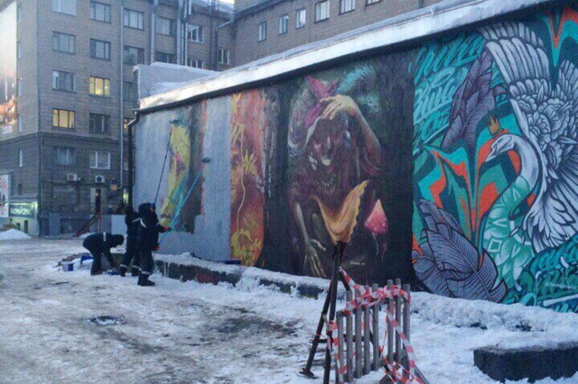 В Новосибирске закрасили граффити с героями русских сказок из мести