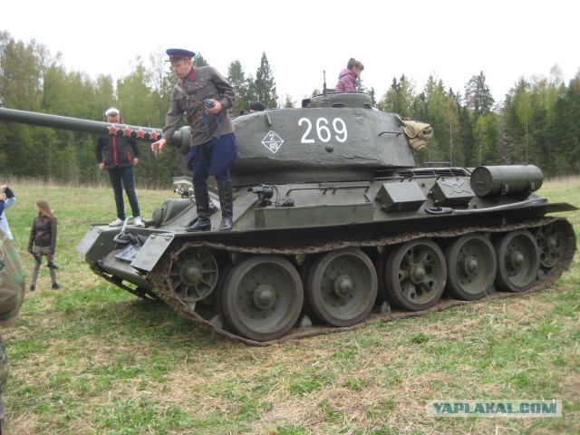 Никому, случаем, в хозяйстве танк Т-34 не нужен?
