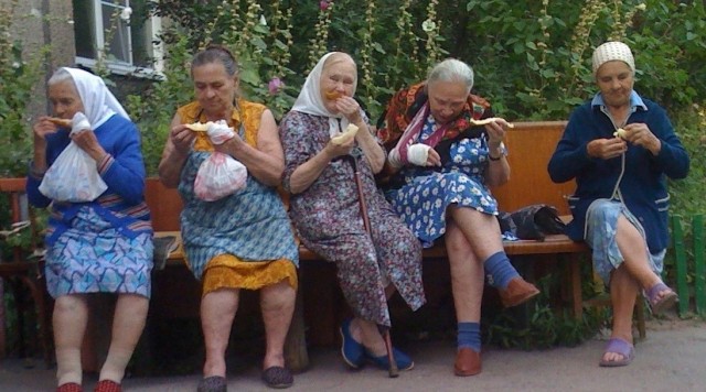 Две дамы без комплексов