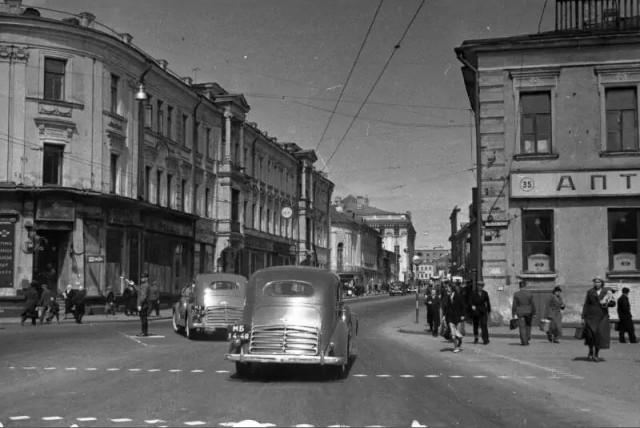 Москва и москвичи. Довоенные фото 07.10.24