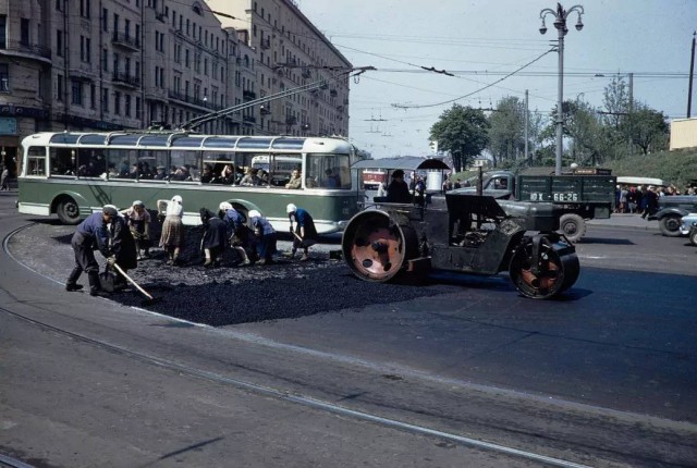 Москва и москвичи. Двадцатый век. 20.02.25