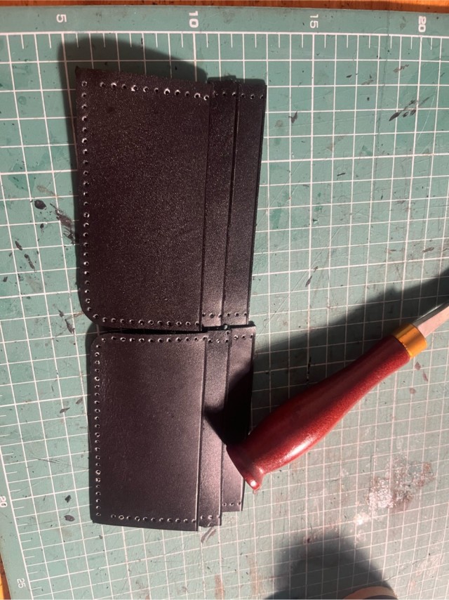 Бифолд из натуральной кожи