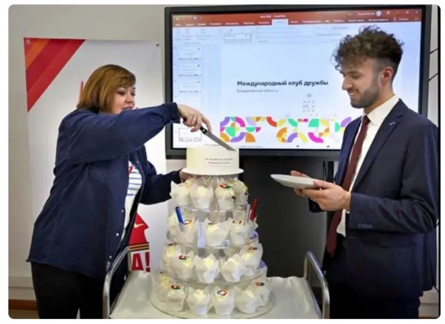 Главврачом медицинского центра во Владимире назначен 26-летний мигрант-таджик без медицинского образования и опыта работы