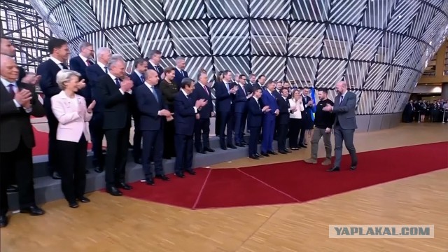 Зеленский запретил белорусским кораблям входить в море украины