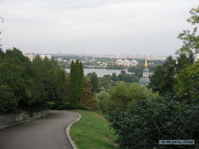 Лето. Жара. Киев.