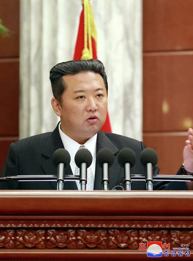 Западные СМИ удивились фото Ким Чен Ына после похудения