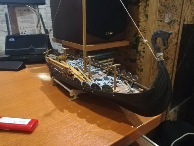 Модель драккара