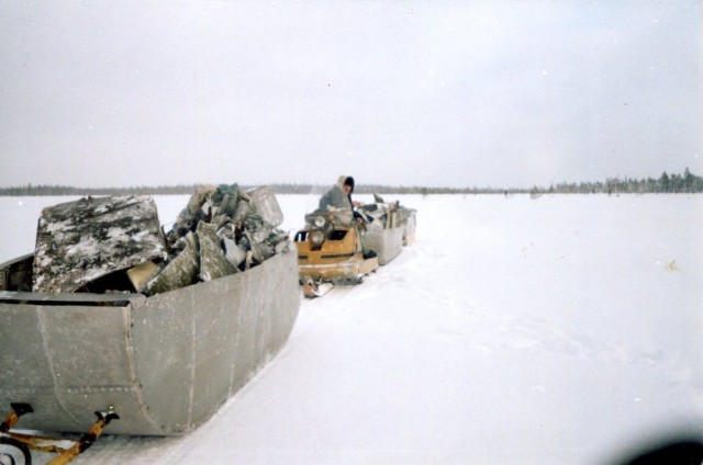Жизнь в полях падения