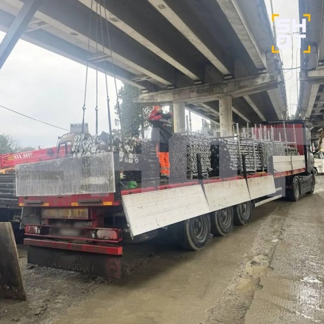 Дальнобойщик пожаловался на штраф в 450 тысяч за перевес, которого не было