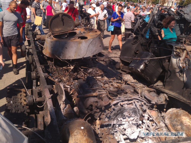 Марш пленных в Донецке 24.08.2014