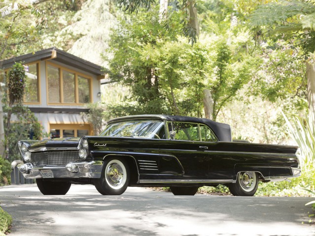Lincoln Continental