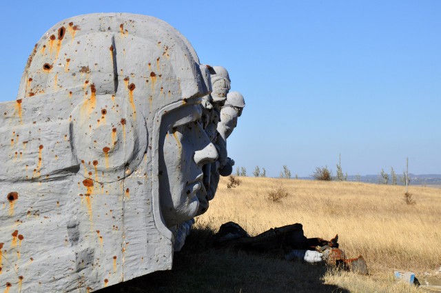 Один день на Саур-могиле