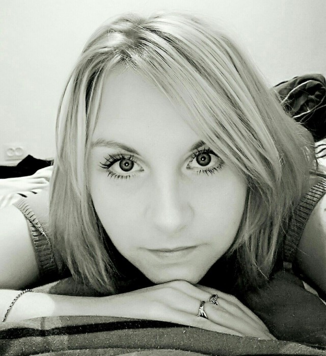 Приятные девушки из сети