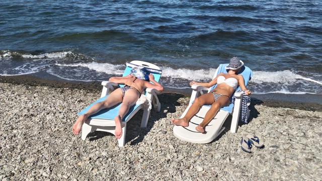 Как я думал, да передумал летом на море ехать...