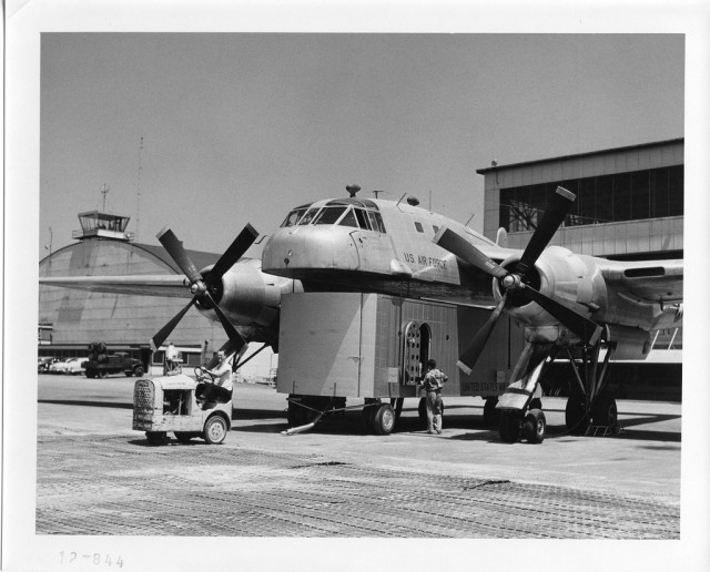 Воздушная фура Fairchild C-120 Packplane