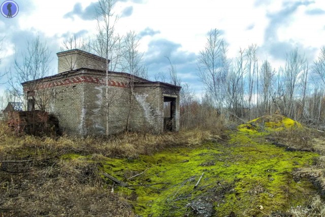 Заброшенный ракетный арсенал бывшего военного аэродрома "Кулон" в Переяславке