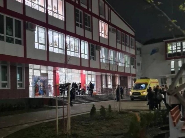 Колото-резаные раны и выбитые зубы. Что известно о поножовщине в краснодарской школе