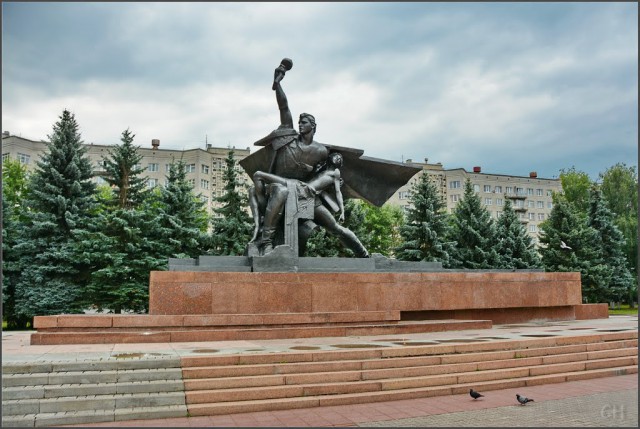 Памятники Великой Отечественной...