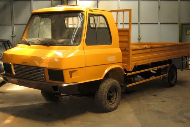 Игра на ЯПе: Угадай АВТО-9