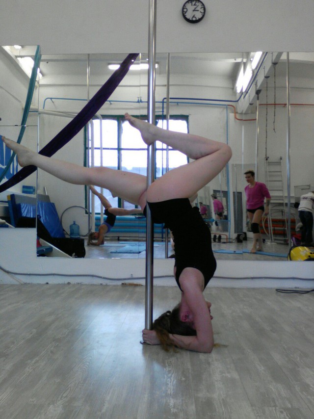 Мужской стриптиз для жены