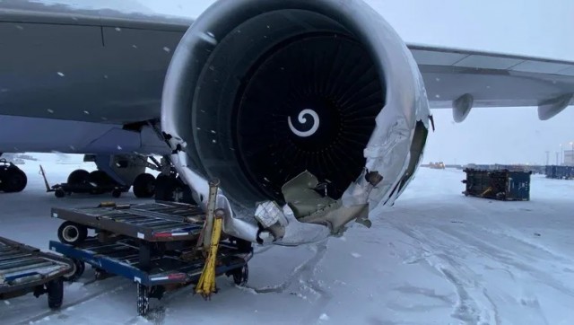 Момент ЧП с самолетом Boeing 747 в аэропорту Чикаго попал на видео