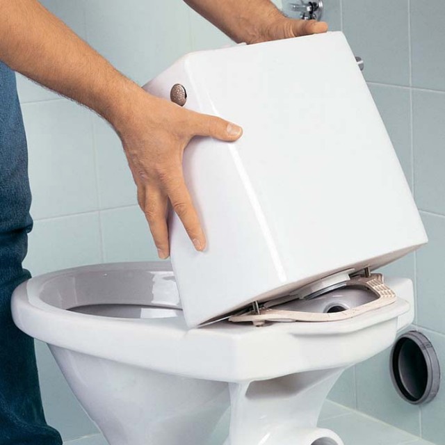 ЕС в рамках новых санкций может запретить экспорт сантехники в Россию