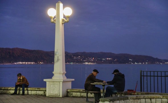 Подача света в Абхазии будет осуществляться дважды в день по 2 часа 20 минут