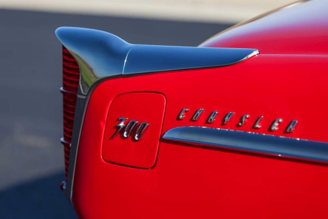 "Литерные трёхсотые". К юбилею Chrysler 300 красивых автофото пост