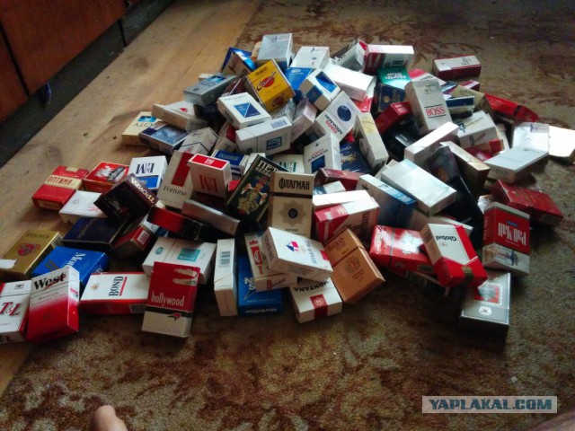 Коллекция табачных изделий.