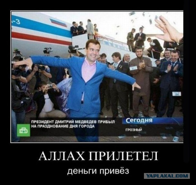 Кадыров подарил «ночным волкам» новые мотоциклы