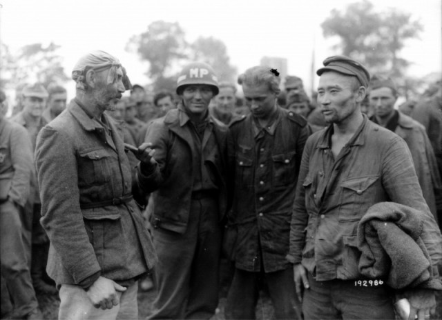 10 ударов 1944 года. 1 часть.